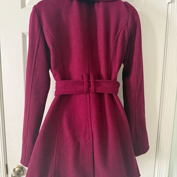 Guess Los Angeles Stylish Burgundy Double-Breasted Belted Coat - Size XS - Picture 3 of 10